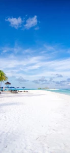 Finolhu-Baa--Atoll-Maldives_Beach-and-Sandbank.jpg