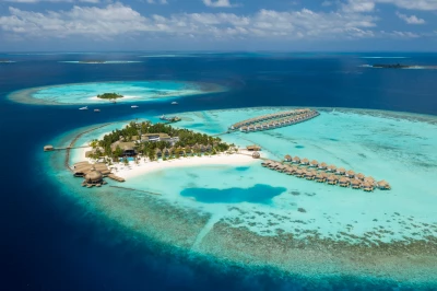 Outrigger Maldives Maafushivaru