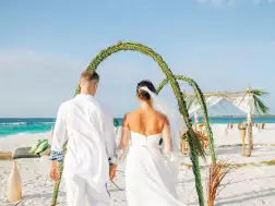 SONEVA FUSHI Sandbank Wedding