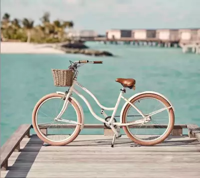 Patina-Maldives-Bike (1)