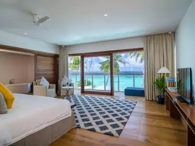 The Great Beach Residence - Eight Bedroom Interior Amilla Resort And Residences