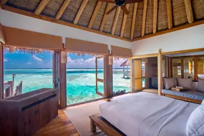 Gili Lankan Fushi Private Reserve Master Suite Interior