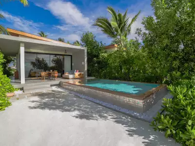 Kuda Villingili Resort Maldives - Beach Villa with Pool - Exterior