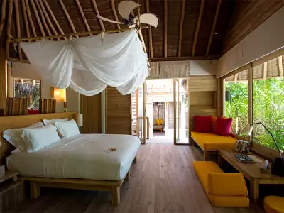 Lagoon Beach Villa with Pool Bedroom Six Senses Laamu