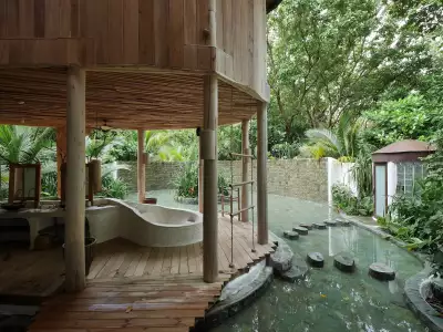 Villa 15 - Residence with Pool - Four Bedroom Shower Area - Soneva Fushi