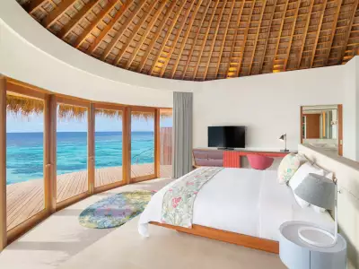 Extreme WOW Ocean Haven With Pool - Two Bedroom Interior W Maldives