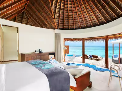 Spectacular Overwater Villa With Pool Bedroom W Maldives