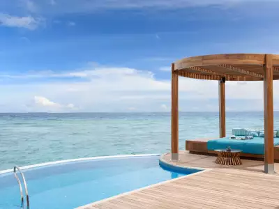 Wow Ocean Escape With Pool - Two Bedroom Deck W Maldives