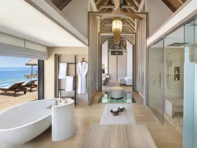 Waldorf Astoria Maldives Ithaafushi Grand Water Villa With Pool Bathroom