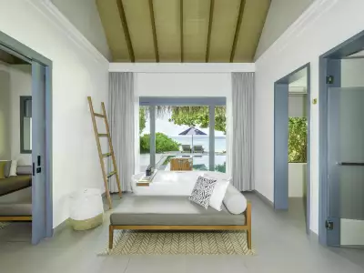 Beach Villa with Pool Bath Vakkaru Maldives