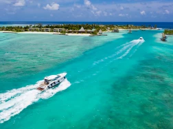 Kuda Villingili Resort Maldives - Yacht