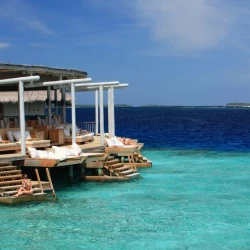 CHILL BAR