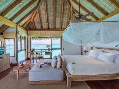 GLM_Villa-Suite-Bedroom.jpg - Gili Lankanfushi Villa Suite Bedroom